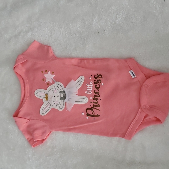 Onsies - Picture 1 of 6